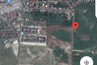 Teren de 554 mp, în Central