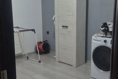 Apartament cu 3 camere decomandat în Central - 1