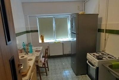 Apartament cu 3 camere decomandat în Casa de Cultură - 5