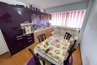 Apartament cu 3 camere decomandat, mobilat în Sud - 1