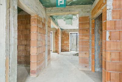 Casă individuală cu 4 camere cu Canalizare în Chișoda - 8