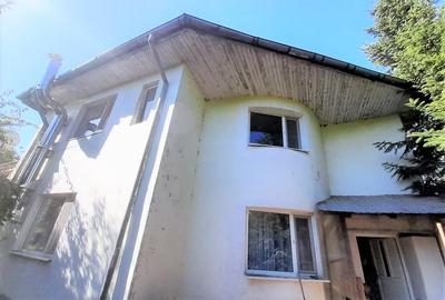 Casă individuală cu 6 camere cu Garaj în Sinești - 1