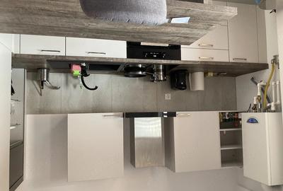 Apartament cu 3 camere decomandat în Central - 2