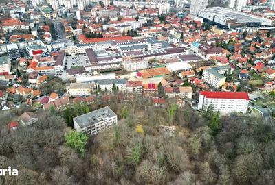 Teren de 10403 mp, în Centrul Civic