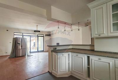 Duplex cu 9 camere cu Teren 1161 Mp în Berceni - 26