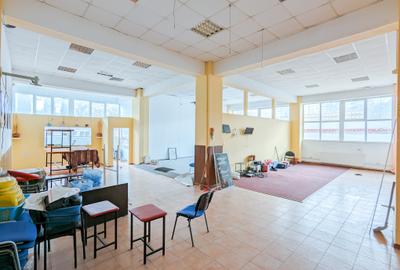 Spațiu comercial, de 238 mp, în Centrul Civic - 1