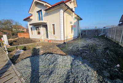 Casă individuală cu 4 camere cu Teren 350 Mp în Sânandrei - 2