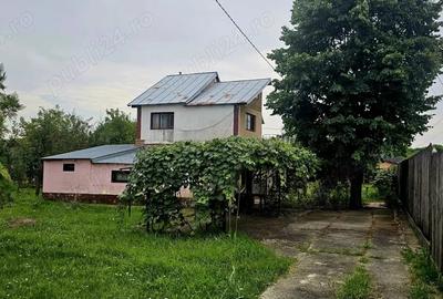 Casă cu 4 camere în Nisipoasa - 10