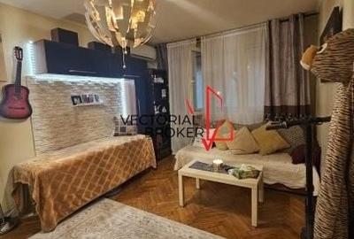 Apartament cu 3 camere decomandat în Basarabia