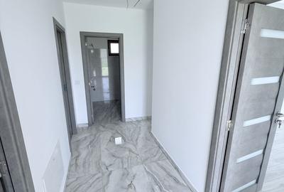 Casă cu 3 camere cu Teren 1000 Mp în Stăuceni