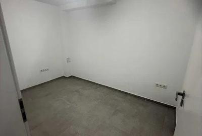Spațiu comercial, de 92 mp, în Central