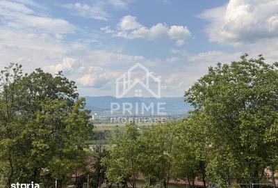 Teren de 1400 mp, în Micești