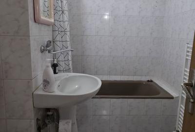 Apartament cu 2 camere decomandat, mobilat în Steaua - 3