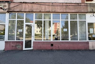 Spațiu comercial, de 36 mp, în Central - 1