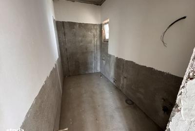 Casă cu 3 camere în Central