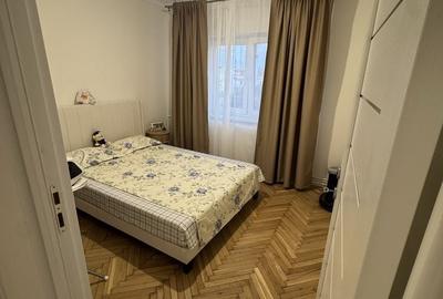 Apartament cu 3 camere decomandat în Central - 2
