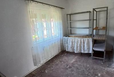 Casă cu Teren 10 Mp în Central - 5
