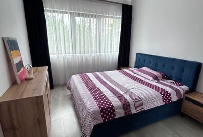 Apartament cu 2 camere decomandat în Berceni