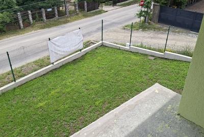Casă cu 4 camere cu Teren 705 Mp în Sadu