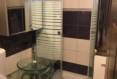 Apartament cu 2 camere decomandat în Aradului