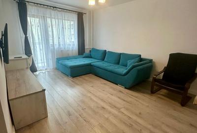 Apartament cu 3 camere decomandat în Lujerului