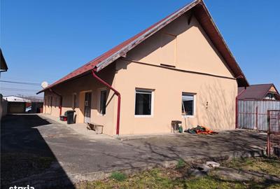 Casă cu 4 camere cu Teren 1255 Mp în 7 Noiembrie - 17