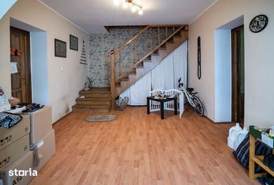 Casă cu Teren 556 Mp în Cernatu - 19