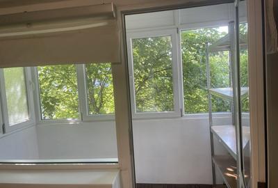 Apartament cu 2 camere decomandat în Colentina - 2