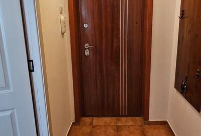 Garsonieră decomandată în Sânpetru - 4