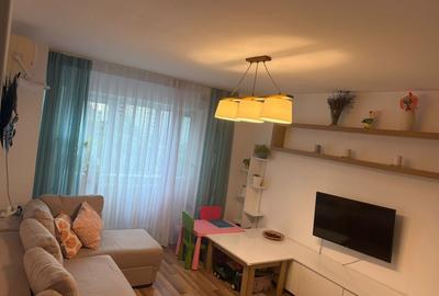 Apartament cu 3 camere, mobilat în 13 Septembrie