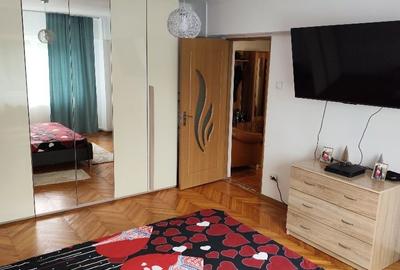 Apartament cu 2 camere decomandat în Central - 3