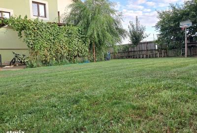 Casă cu 4 camere în Geamăna