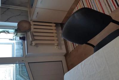 Apartament cu 4 camere semidecomandat în Big - 1