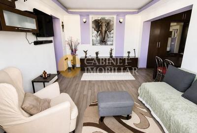 Apartament cu 4 camere semidecomandat în Tătărași