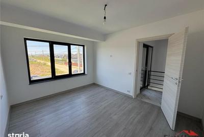 Casă cu 3 camere cu Teren 237 Mp în Vrancea