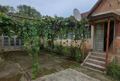 Casă cu 4 camere în Nadăș - 4