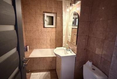Apartament cu 3 camere decomandat în Bucovăț - 4