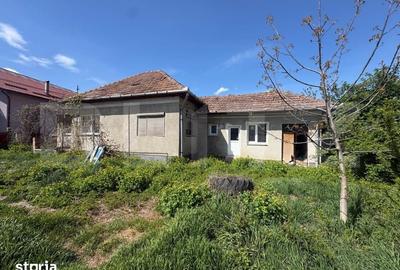 Casă cu 2 camere cu Teren 684 Mp în Apahida