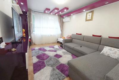 Apartament cu 2 camere decomandat în Podu Roș
