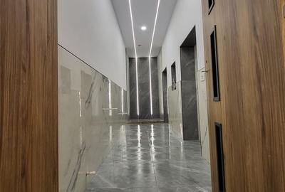 Apartament cu 3 camere decomandat în Central - 1