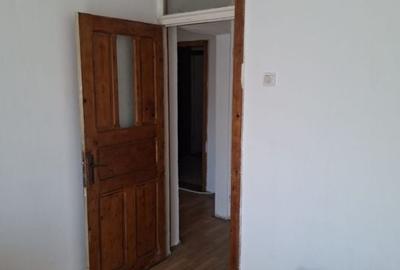 Apartament cu 4 camere decomandat în 1 Mai - 6