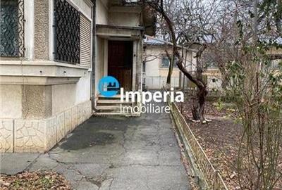 Casă individuală cu 5 camere cu Teren 400 Mp în Copou - 3