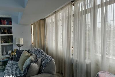 Apartament cu 3 camere decomandat în Calea București