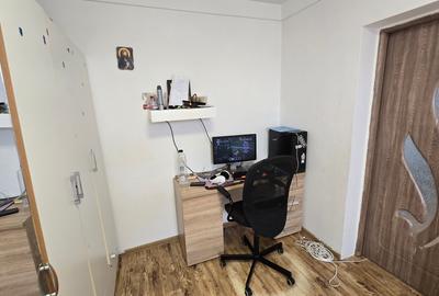 Apartament cu 2 camere semidecomandat în Rahova - 2