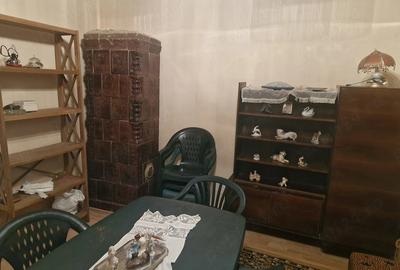 Casă cu 2 camere cu Teren 4561 Mp în Hidiș