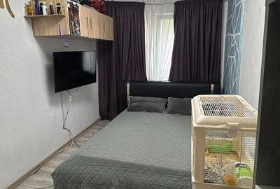 Apartament cu 3 camere semidecomandat în Ostroveni - 6