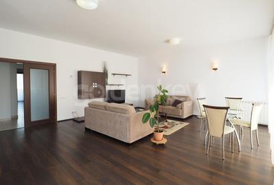 Apartament cu 3 camere decomandat, mobilat în Dorobanți