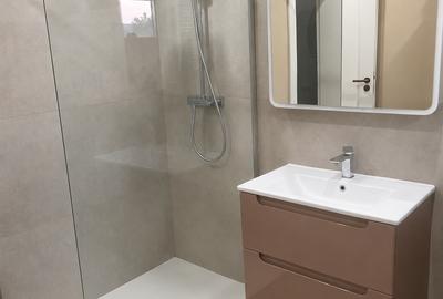 Apartament cu 5 camere decomandat în Lipovei - 8