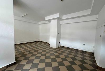 Spațiu comercial, de 56 mp, în Central - 5