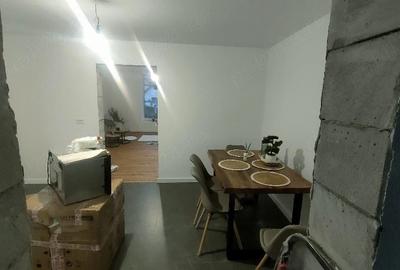 Casă cu 7 camere cu Teren 900 Mp în Ciugud - 4